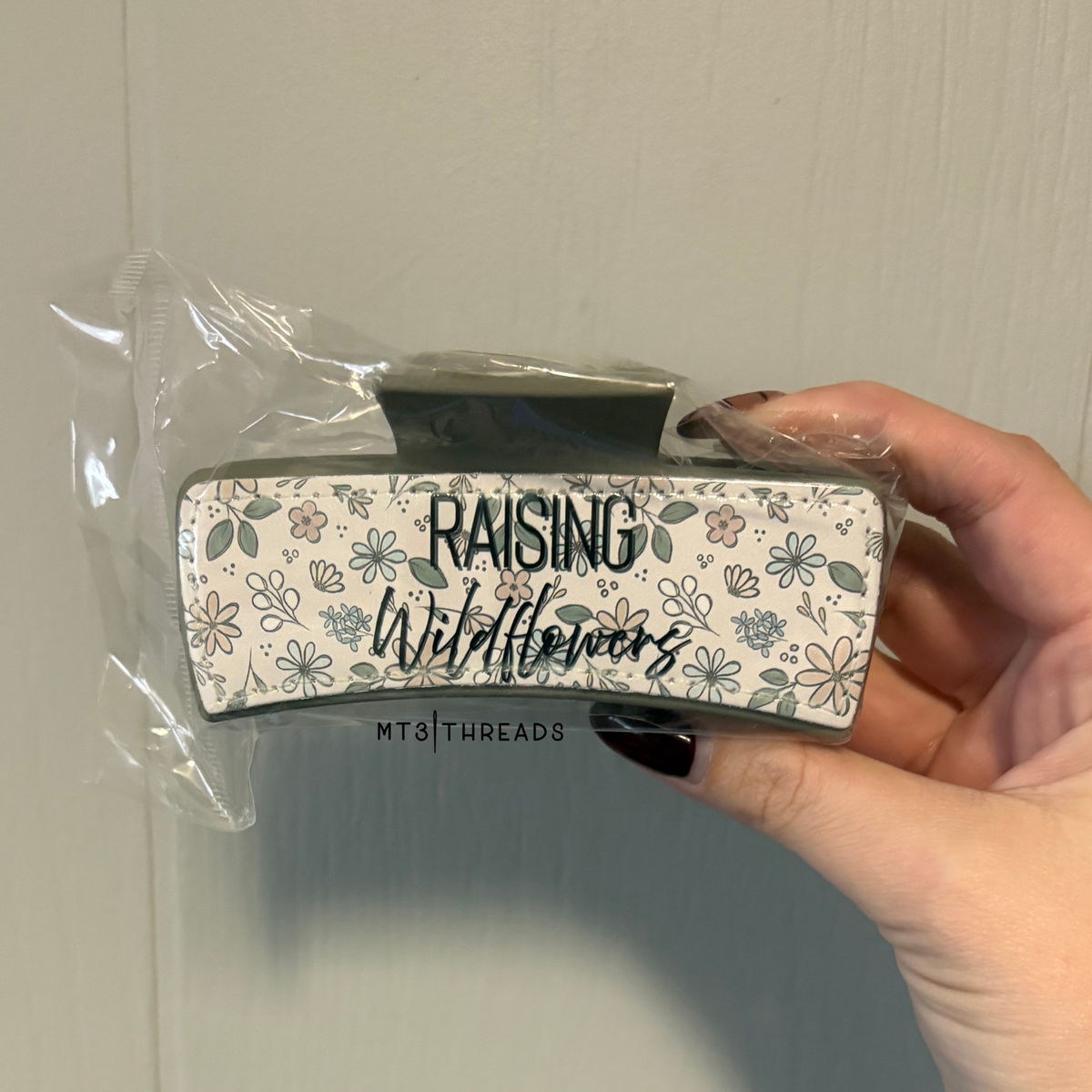 Raising Wildflowers | Claw Clip